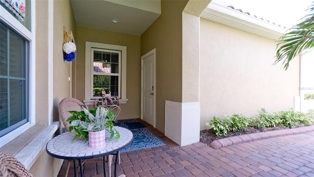 1503 Calle Grand St, Bradenton, FL 34209 - entrance to property with stucco siding