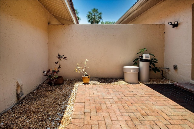 4812 Kestral Park Cir Unit 20, Sarasota, FL 34231 - view of patio / terrace