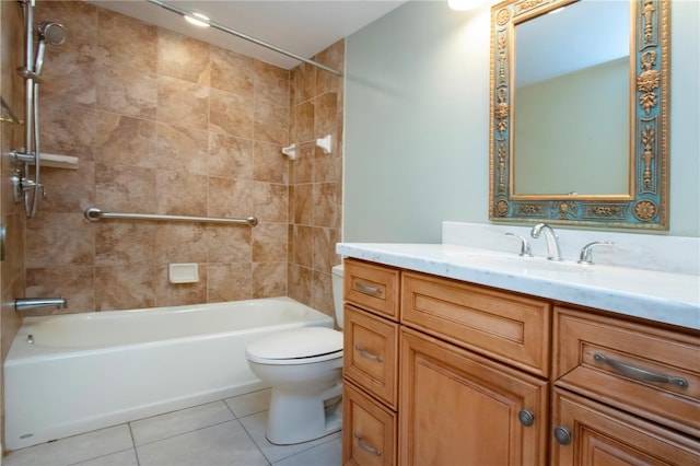 4812 Kestral Park Cir Unit 20, Sarasota, FL 34231 - bathroom featuring toilet, tile patterned flooring, bathing tub / shower combination, and vanity
