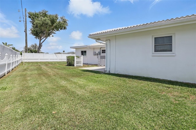 3105 Gulfgate Dr, Sarasota, FL 34231 - view of yard