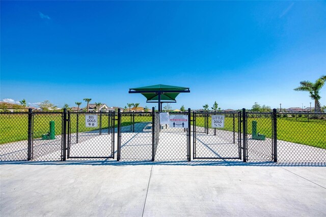 13167 Fernando St, Venice, FL 34293 - view of gate