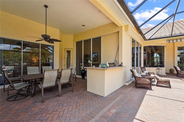 6143 9th Avenue Cir NE, Bradenton, FL 34212 - view of patio with a lanai and ceiling fan
