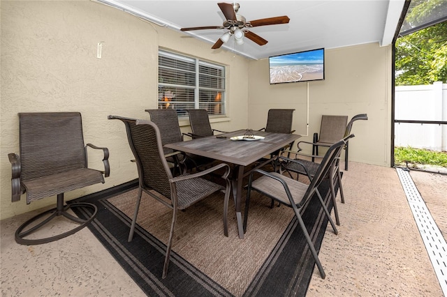 2726 Knoll St E, Palm Harbor, FL 34683 - view of sunroom / solarium
