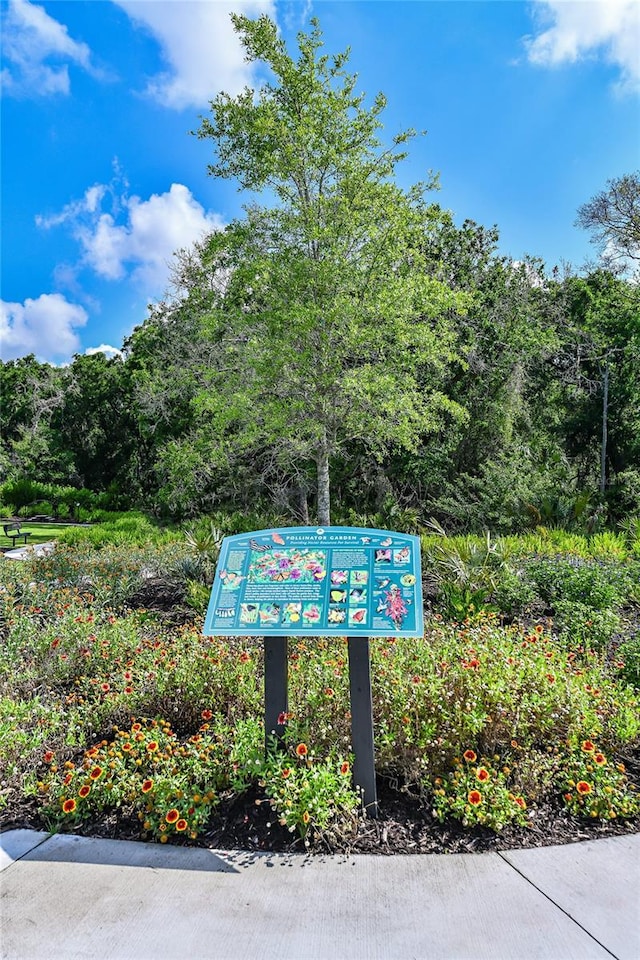 view of home's community
