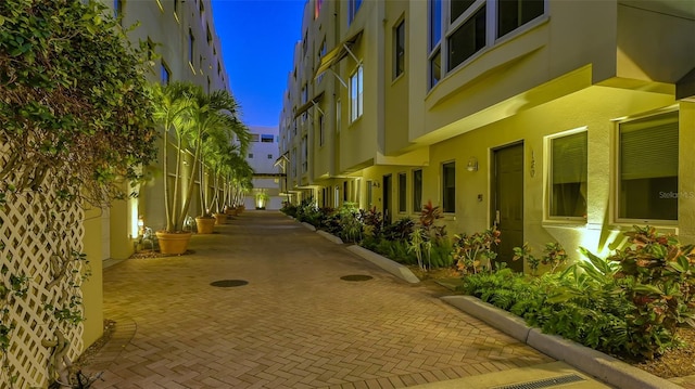 235 Cocoanut Ave Unit 108B, Sarasota, FL 34236 - view of surrounding community