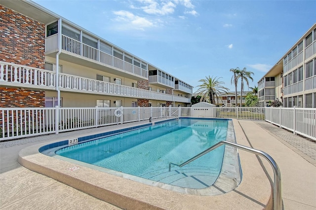 3705 S School Ave Unit 3, Sarasota, FL 34239 - community pool with fence