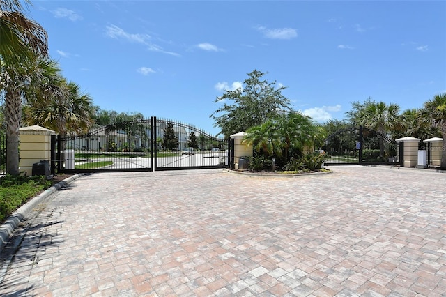 5320 Tide Point Way, Bradenton, FL 34208 - view of gate