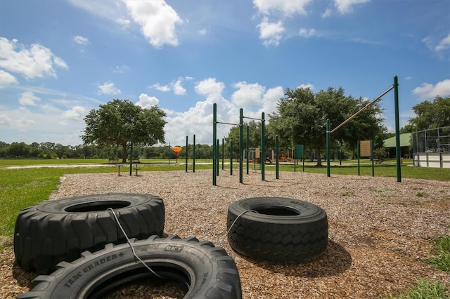 6470 Indigo Bunting Pl, Lakewood Ranch, FL 34202 - view of community with a fire pit