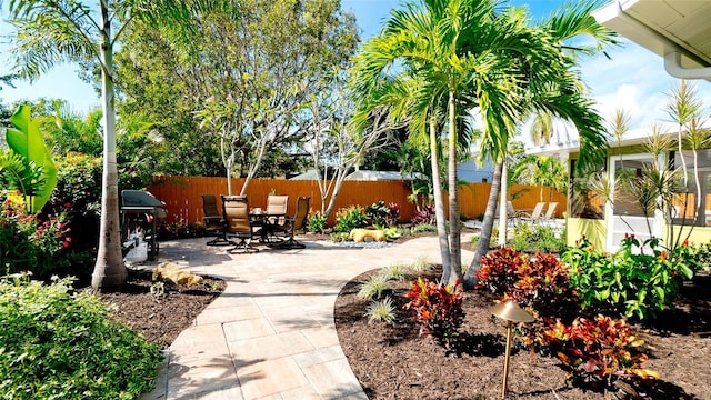 1010 68th St NW, Bradenton, FL 34209 - view of patio / terrace featuring fence and area for grilling