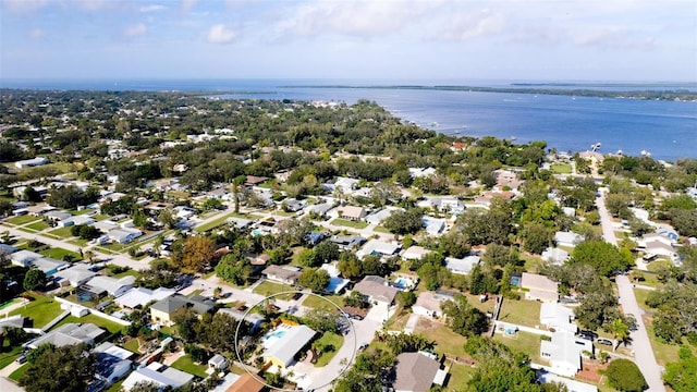 1010 68th St NW, Bradenton, FL 34209 - aerial view of property and surrounding area featuring a nearby body of water and nearby suburban area