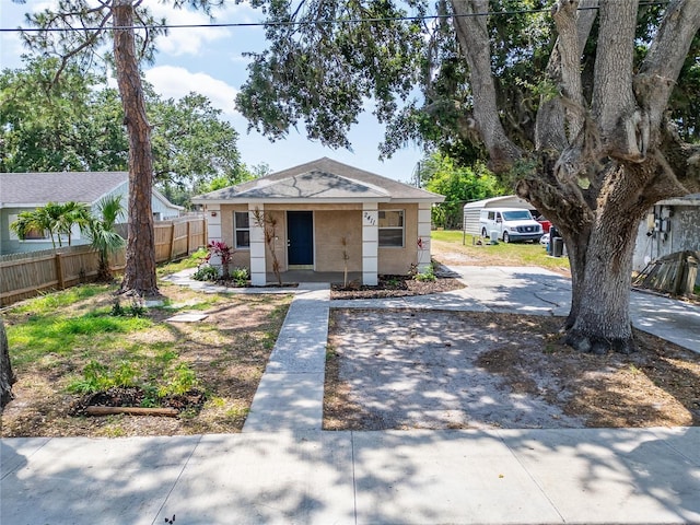 2411 5th Avenue Dr E, Palmetto, FL 34221 - photo 1