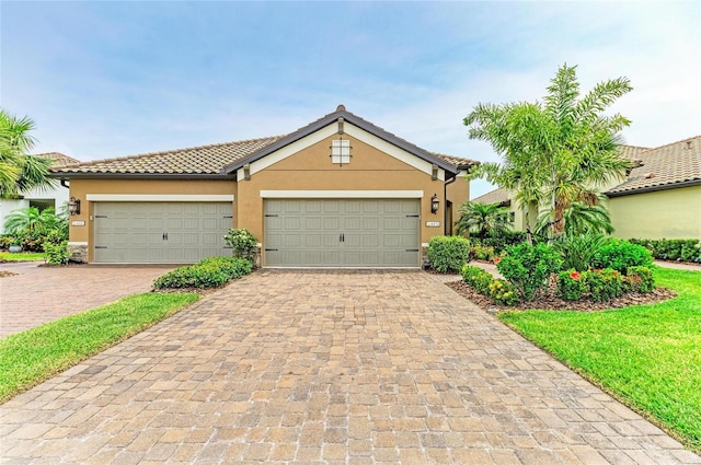 4416 Amalfi Ave, Sarasota, FL 34243 - photo 1