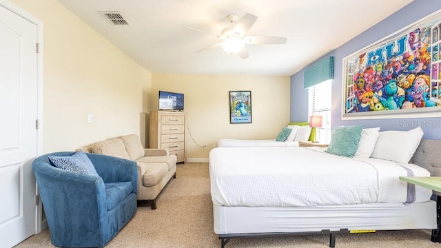 1450 Rolling Fairway Dr, Davenport, FL 33896 - bedroom featuring light carpet and a ceiling fan