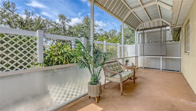 203 28th St W, Palmetto, FL 34221 - sunroom / solarium with lofted ceiling