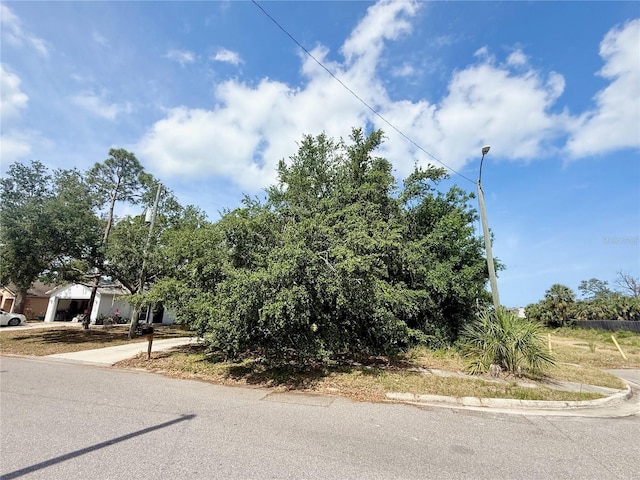 Vilas Ave, Sarasota, FL 34237