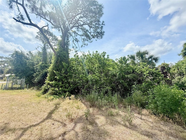 Vilas Ave, Sarasota, FL 34237