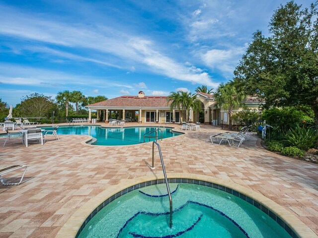 14325 Stirling Dr, Lakewood Ranch, FL 34202 - photo 43