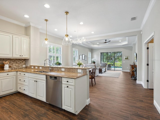 14325 Stirling Dr, Lakewood Ranch, FL 34202 - photo 6