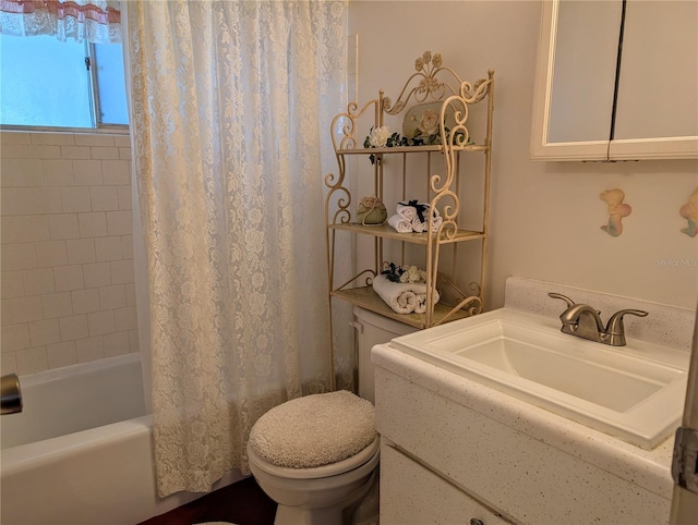 5895 17th St W Unit B-26, Bradenton, FL 34207 - bathroom with toilet, shower / bath combo, and vanity