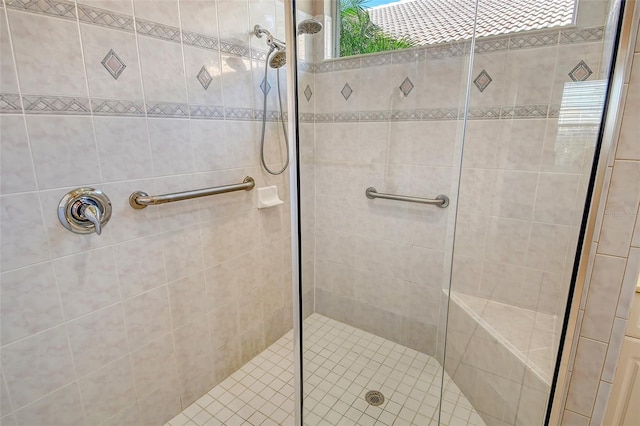 4322 Reflections Pkwy, Sarasota, FL 34233 - bathroom featuring a shower stall
