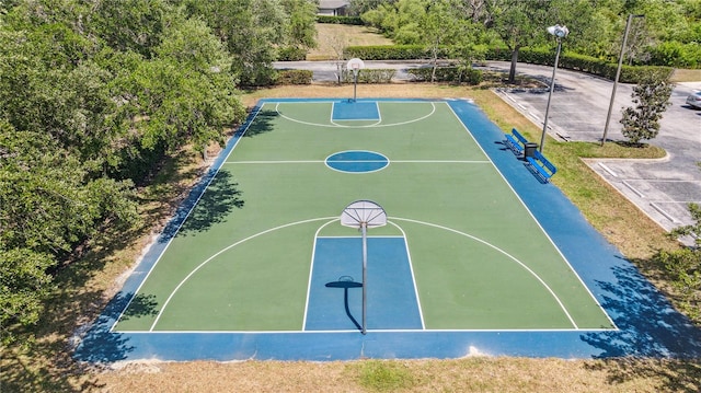 315 Heritage Isles Way, Bradenton, FL 34212 - view of sport court with community basketball court