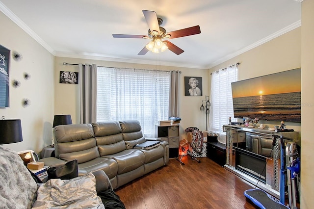 5681 Bidwell Pkwy Unit 102, Sarasota, FL 34233 - living room featuring a ceiling fan, wood finished floors, and ornamental molding