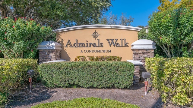 5681 Bidwell Pkwy Unit 102, Sarasota, FL 34233 - view of community / neighborhood sign