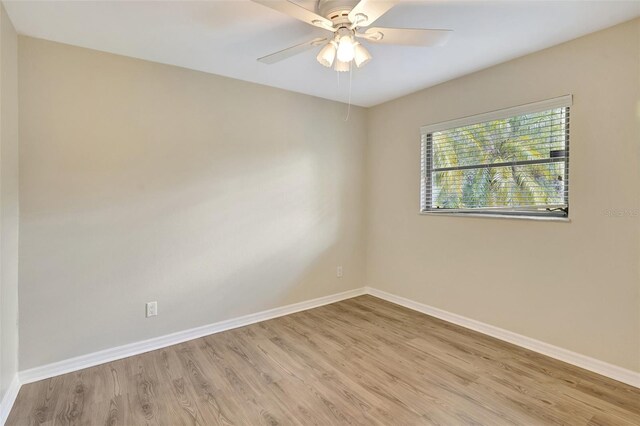 3510 Shawn St, Punta Gorda, FL 33980 - spare room featuring light wood-style flooring, baseboards, and a ceiling fan
