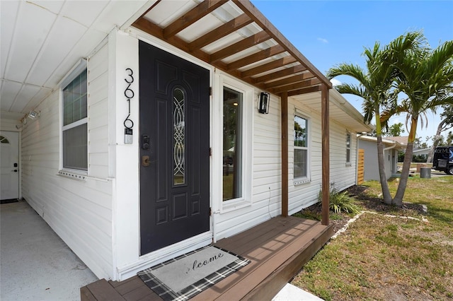 3616 Stardust Pl, Sarasota, FL 34232 - view of exterior entry