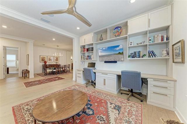 office area featuring built in study area, crown molding, ceiling fan, light wood-type flooring, and recessed lighting