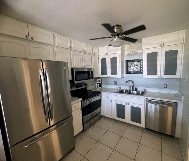 647 Woodlawn Dr Unit 647, Bradenton, FL 34210 - photo 2