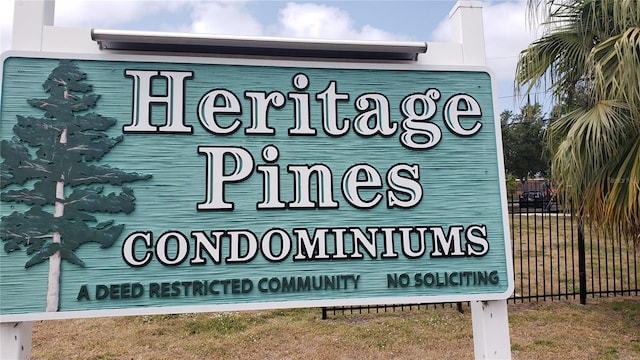 4304 78th St W Unit 4304, Bradenton, FL 34209 - community / neighborhood sign with fence