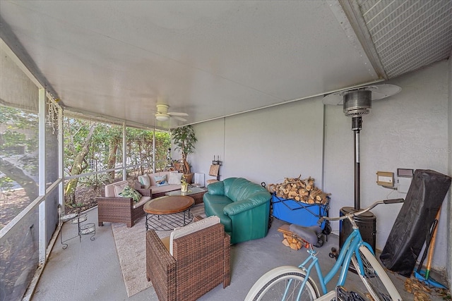 1432 Colony Pl, Venice, FL 34292 - sunroom / solarium featuring outdoor lounge area and a ceiling fan