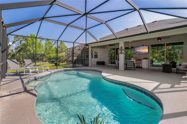 5805 49th Ct E, Ellenton, FL 34222 - swimming pool featuring ceiling fan, a patio area, and a lanai