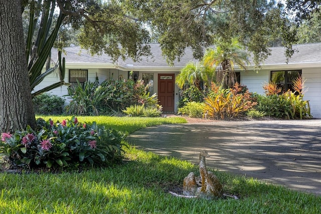 3010 E Frst Lake Dr, Sarasota, FL 34232 - photo 2