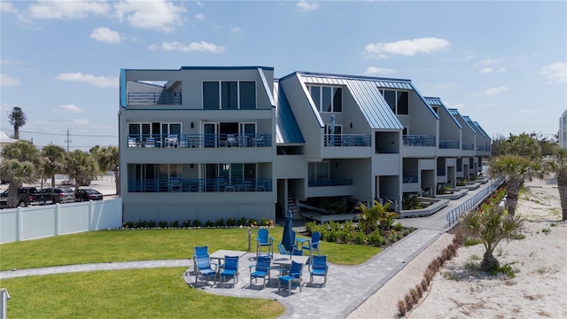 2400 N Beach Rd Unit 1, Englewood, FL 34223 - view of property with fence