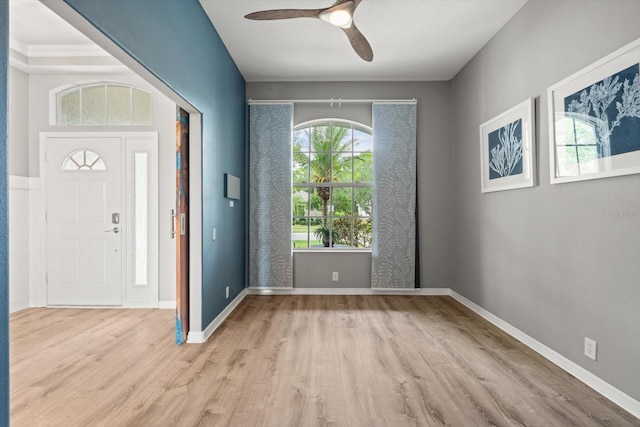 2808 124th Ave E, Parrish, FL 34219 - foyer featuring wood finished floors and a ceiling fan