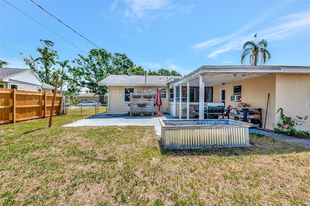 2004 19th St W, Bradenton, FL 34205 - back of house with a patio and a swimming pool