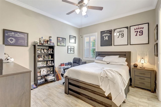 13918 Old Creek Ct, Parrish, FL 34219 - bedroom featuring light wood finished floors, crown molding, and a ceiling fan