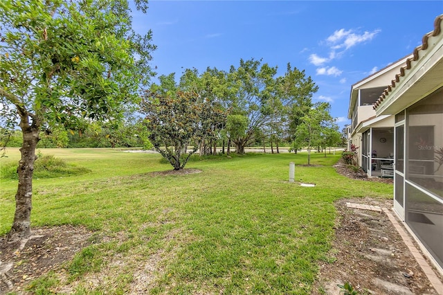 7637 Sweetbay Cir, Bradenton, FL 34203 - view of grassy yard featuring a sunroom
