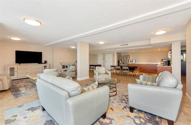 101 S Gulfstream Ave Unit 16C, Sarasota, FL 34236 - view of living room