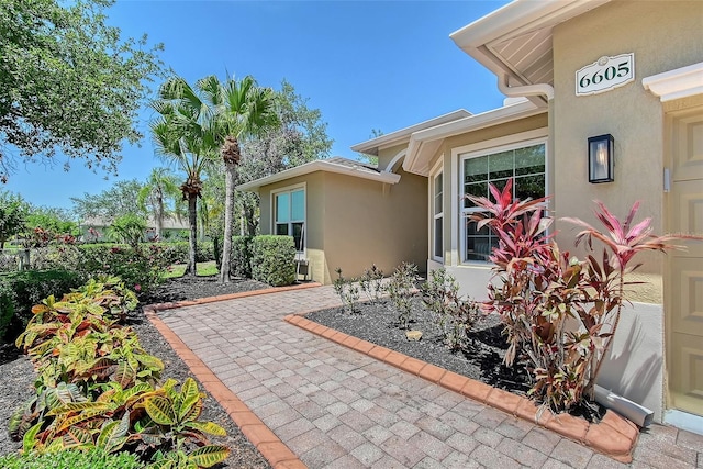 6605 38th Ln E, Sarasota, FL 34243 - view of patio / terrace
