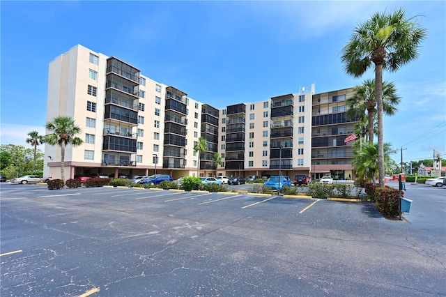 2901 26th St W Unit 312, Bradenton, FL 34205 - view of apartment building / complex featuring uncovered parking
