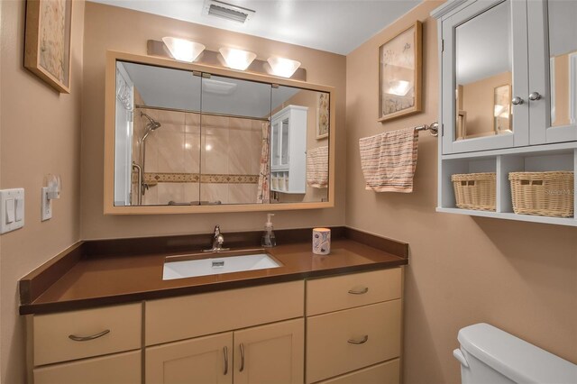 10423 Waterbird Way Unit 10423, Bradenton, FL 34209 - full bath featuring toilet, a shower, and vanity