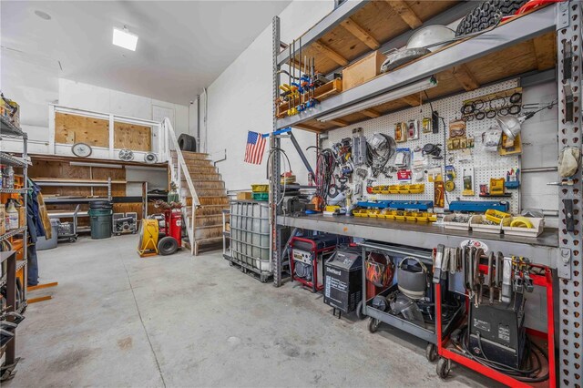 4225 Ulman Ave, North Port, FL 34286 - garage featuring a workshop area