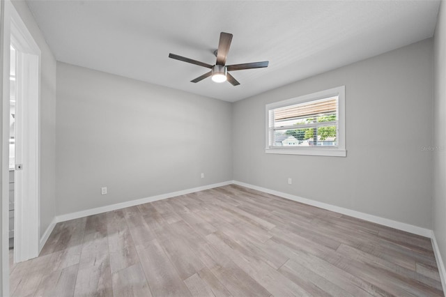 219 Vermont Ave, Saint Cloud, FL 34769 - unfurnished room with light wood-type flooring, a ceiling fan, and baseboards