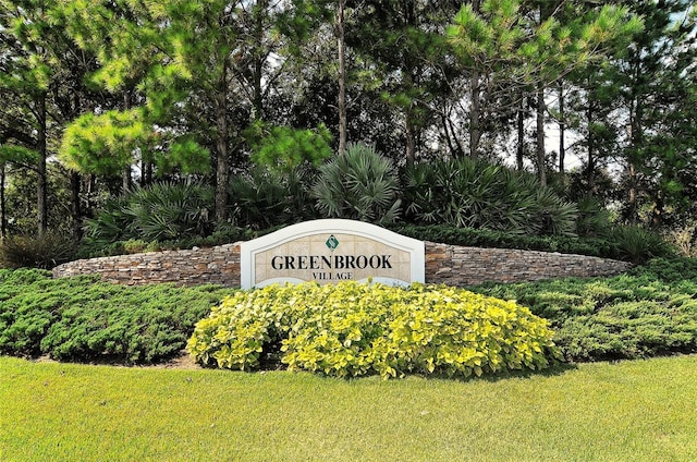 6539 Flycatcher Ln, Lakewood Ranch, FL 34202 - community sign with a lawn