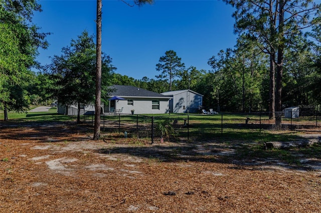 9085 SW 202nd Avenue Rd, Dunnellon, FL 34431 - view of front facade featuring fence