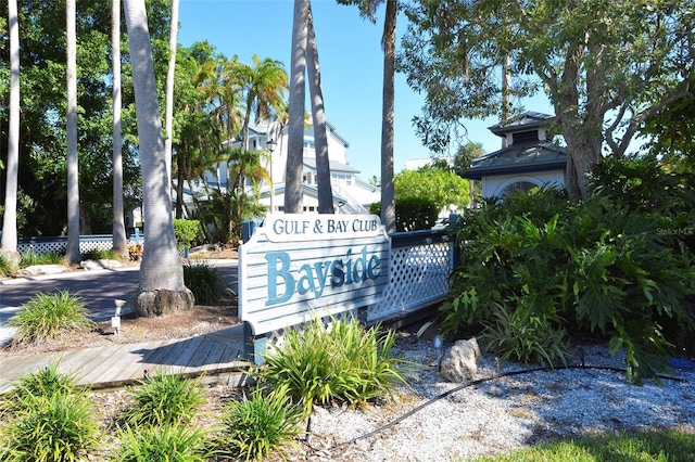 1226 Siesta Bayside Dr Unit 1226C, Sarasota, FL 34242 - view of community sign