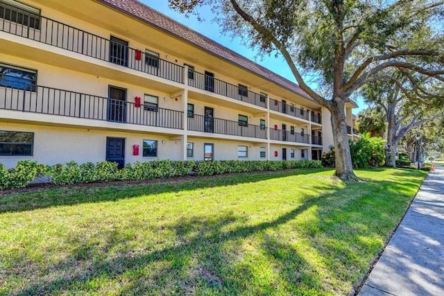104 Capri Isles Blvd Unit 207, Venice, FL 34292 - view of building exterior